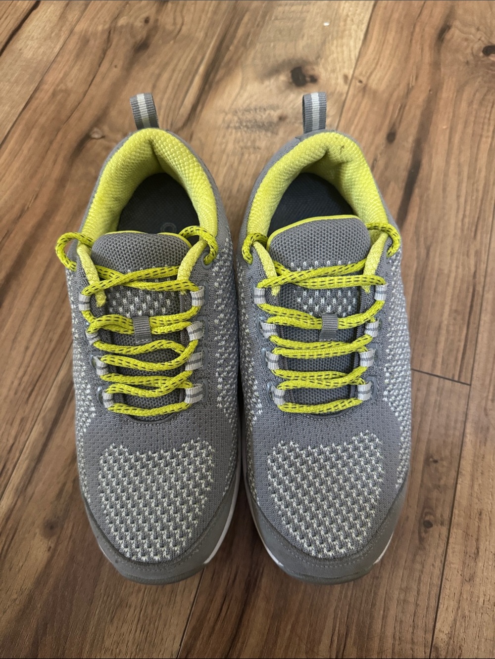 Bio Fit Ortho feet Gray and Yellow women’s shoes size 6W